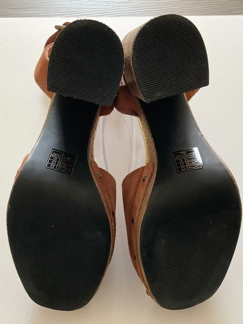FREE PEOPLE Justine Distressed Suede Platform Block Heel Sandal Size EU 39